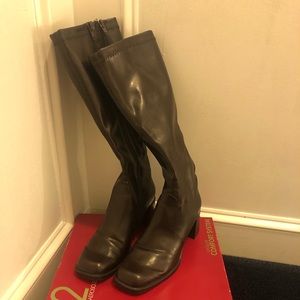 A2 by aerosoles Make Two Brown stretch 574 size 6